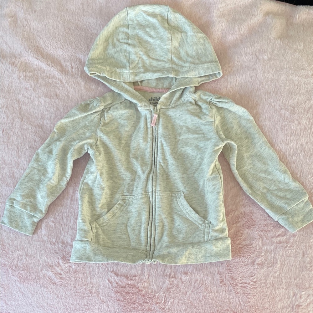Light Gray Zip-Up Hoodie** Bundle 5+ items and name your offer!!! 💖💞